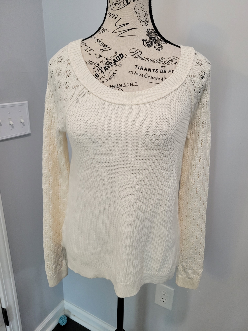LOFT Cream Scoop-Neck Sweater with Lace Knit Sleeves